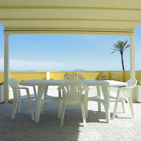 La Terrazza Incantata Private Access To The アパート